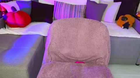 Alice online show from February 26, 9:42 am