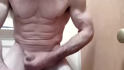 Snapshot of _superstud_ chatting on January 10, 8:43 pm _superstud_ online show from January 10, 8:43 pm