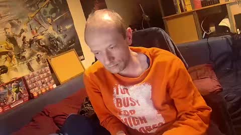 _svenerd_____ online show from May 8, 11:43 pm