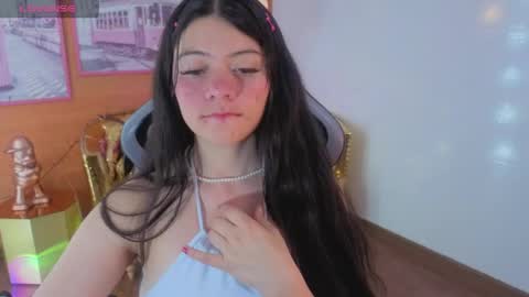 Snapshot of _sweet_abby_t chatting on May 6, 1:27 pm ABBIGAIL online show from May 6, 1:27 pm