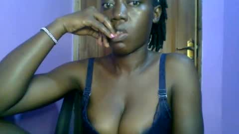 Snapshot of _sweet_gabriella chatting on June 10, 12:11 am Gabriella online show from June 10, 12:11 am