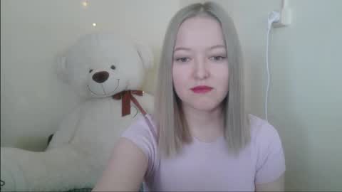 _sweet_smile_ online show from February 18, 8:43 am