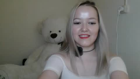 _sweet_smile_ online show from July 28, 8:01 pm