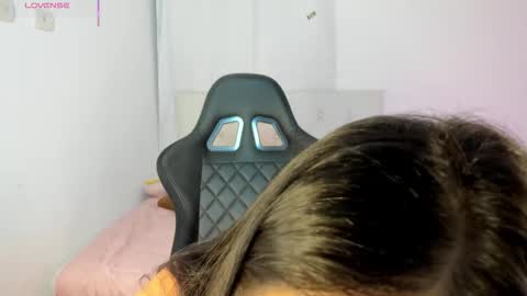 Snapshot of _sweet_x chatting on February 14, 5:26 am sweet online show from February 14, 5:26 am