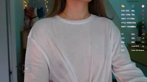 Snapshot of _sweetcams_ chatting on June 21, 7:55 am Dasha online show from June 21, 7:55 am