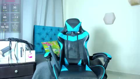 Snapshot of _taylor_black chatting on September 16, 8:43 pm Taylor online show from September 16, 8:43 pm