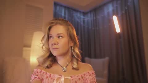 Annie online show from January 17, 2:38 am