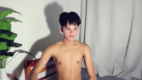 pm me online show from May 25, 12:11 pm