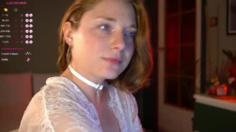 Snapshot of _the_sun_ chatting on July 5, 7:32 pm Evi online show from July 5, 7:32 pm