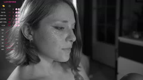 Snapshot of _the_sun_ chatting on July 26, 6:59 pm Evi online show from July 26, 6:59 pm
