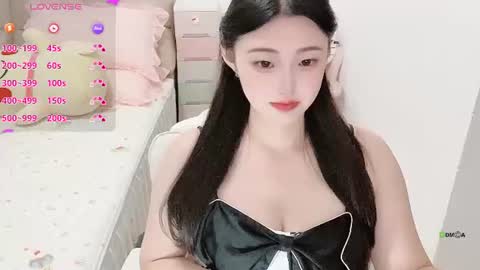 Snapshot of _timi__ chatting on June 13, 8:01 am _timi__ online show from June 13, 8:01 am