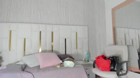 Rousse  online show from January 10, 7:15 pm