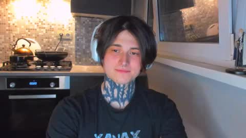 Snapshot of _torfin_ chatting on March 27, 1:44 am _torfin_ online show from March 27, 1:44 am