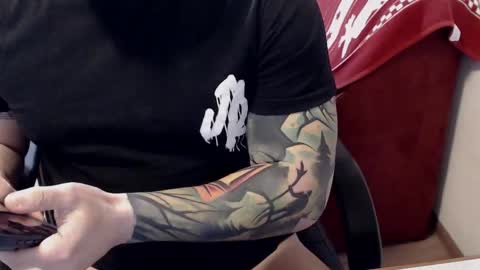 Snapshot of _trythis_ chatting on February 13, 10:28 pm _trythis_ online show from February 13, 10:28 pm