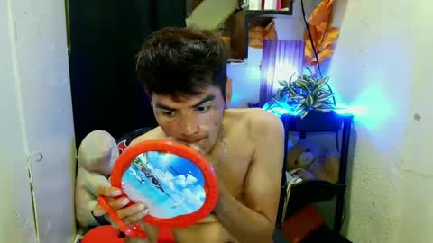 Snapshot of _urbabypam chatting on January 16, 12:20 pm Urjerick online show from January 16, 12:20 pm