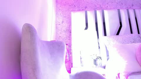 valeria jade online show from February 8, 6:54 am