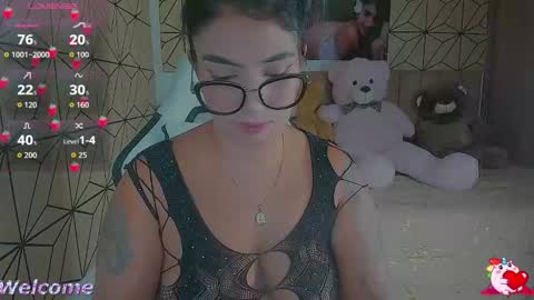 vane online show from October 15, 7:03 pm