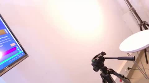 Veronica online show from October 16, 12:17 pm