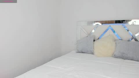 Snapshot of _violetadulce chatting on January 30, 2:49 am Violeta online show from January 30, 2:49 am