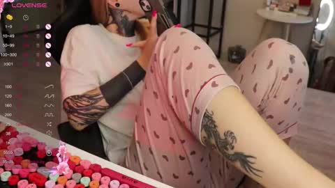 Alis online show from November 13, 7:07 am