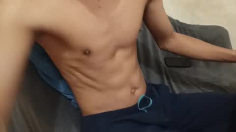 Snapshot of _vov_ chatting on March 4, 1:59 pm _vov_ online show from March 4, 1:59 pm