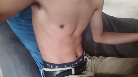 Snapshot of _vov_ chatting on September 17, 2:57 am _vov_ online show from September 17, 2:57 am