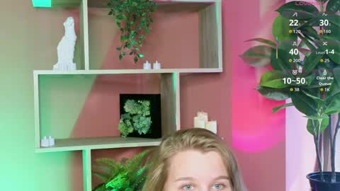 _watchmesmile_ online show from May 25, 4:40 am