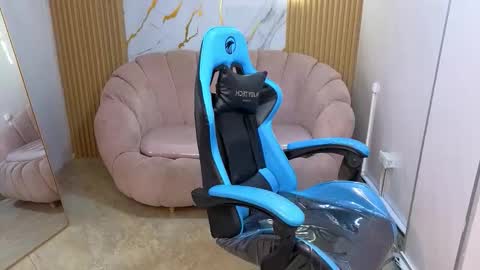  wendy  online show from January 11, 3:11 am