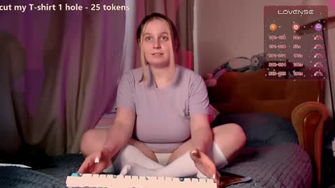 Tory lavender - MV online show from January 12, 10:34 am