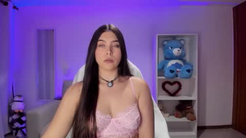 Snapshot of _wtdreamgirl chatting on March 2, 7:15 am Luisa online show from March 2, 7:15 am