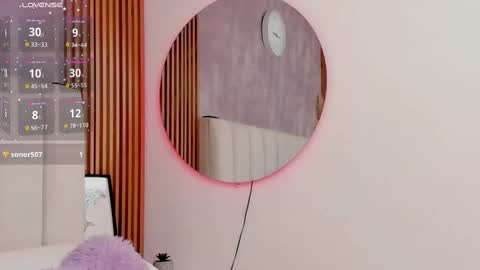 Snapshot of _ximena_beckett chatting on February 28, 1:14 pm Ximena online show from February 28, 1:14 pm