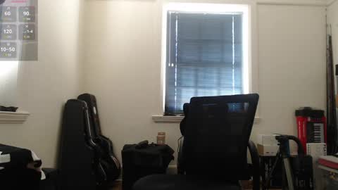Snapshot of _xxrockstarloverxx_ chatting on April 19, 10:01 pm _xxrockstarloverxx_ online show from April 19, 10:01 pm