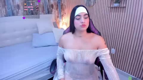 _your_favorite_ online show from May 19, 10:38 pm