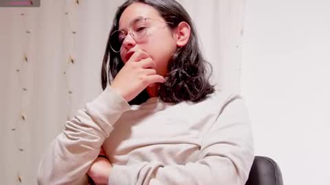 Macca and Ana online show from October 31, 3:46 pm