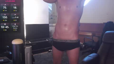 Snapshot of _yourcuteboy_ chatting on August 3, 2:22 pm _yourcuteboy_ online show from August 3, 2:22 pm