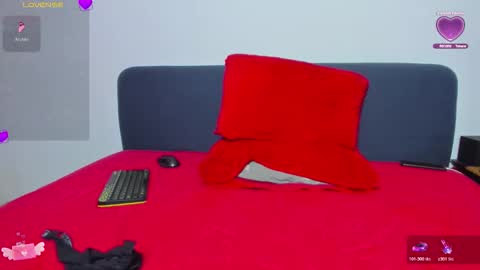 Candice and Mark online show from February 11, 6:24 pm