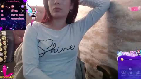 Yuyi online show from February 10, 11:42 pm