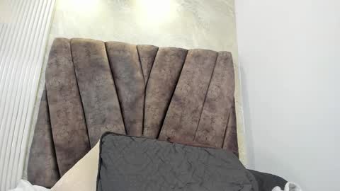 Snapshot of _zoe_boobs_ chatting on January 5, 5:27 pm zoe online show from January 5, 5:27 pm