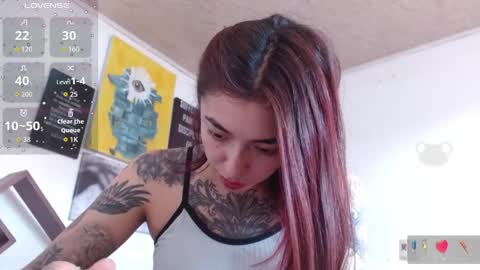 Zoe  online show from May 19, 6:14 pm