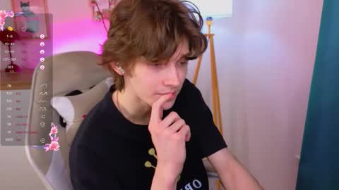 Snapshot of a11ice chatting on February 15, 1:20 pm Denis online show from February 15, 1:20 pm