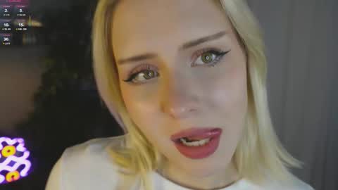 Molly online show from October 17, 2:30 pm