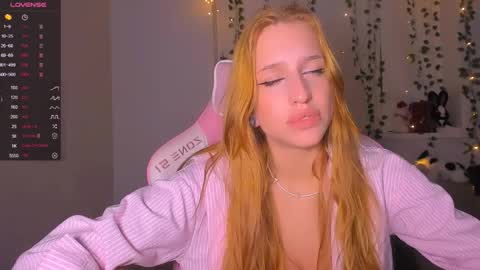 Snapshot of a_nice chatting on April 8, 11:59 pm Anice online show from April 8, 11:59 pm