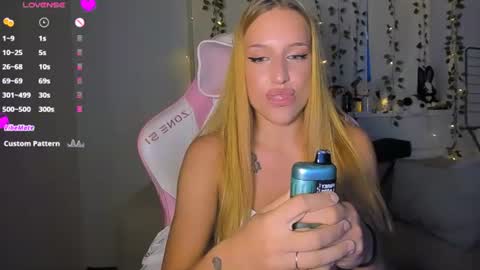 Snapshot of a_nice chatting on July 7, 8:13 pm Anice online show from July 7, 8:13 pm