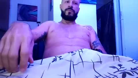 Snapshot of a_reii_ chatting on July 21, 3:53 am a_reii_ online show from July 21, 3:53 am