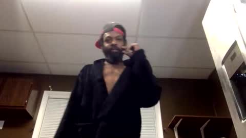 Snapshot of a_rizzy85 chatting on May 22, 5:03 am a_rizzy85 online show from May 22, 5:03 am