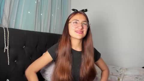 A Sexy Couple online show from March 9, 10:14 pm