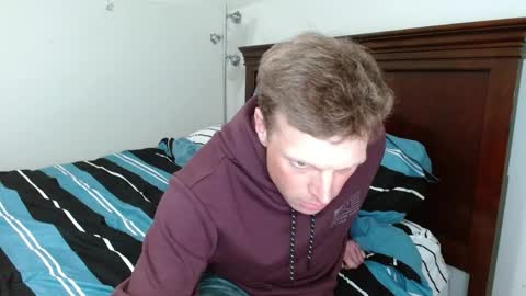 a_spyder online show from April 30, 2:29 am
