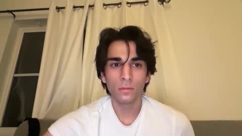 Snapshot of aa192930 chatting on March 2, 6:36 am aa192930 online show from March 2, 6:36 am