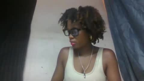 aadienne online show from April 13, 7:36 am