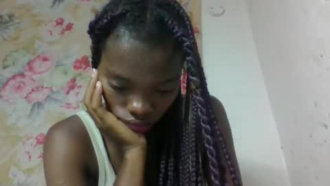 aadienne online show from May 1, 2:16 am